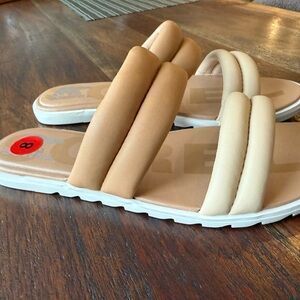 Sorel Ella || puff slide size 8 Sandals